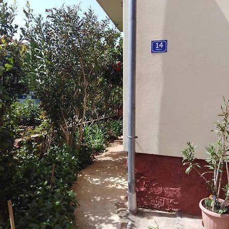 Pero Apartman Villa Sukošan Buitenkant foto