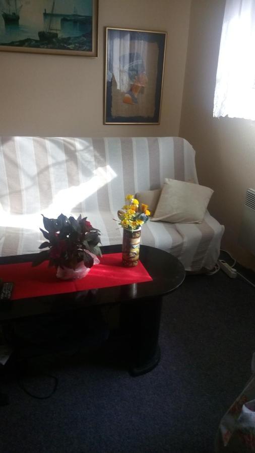 Pero Apartman Villa Sukošan Buitenkant foto
